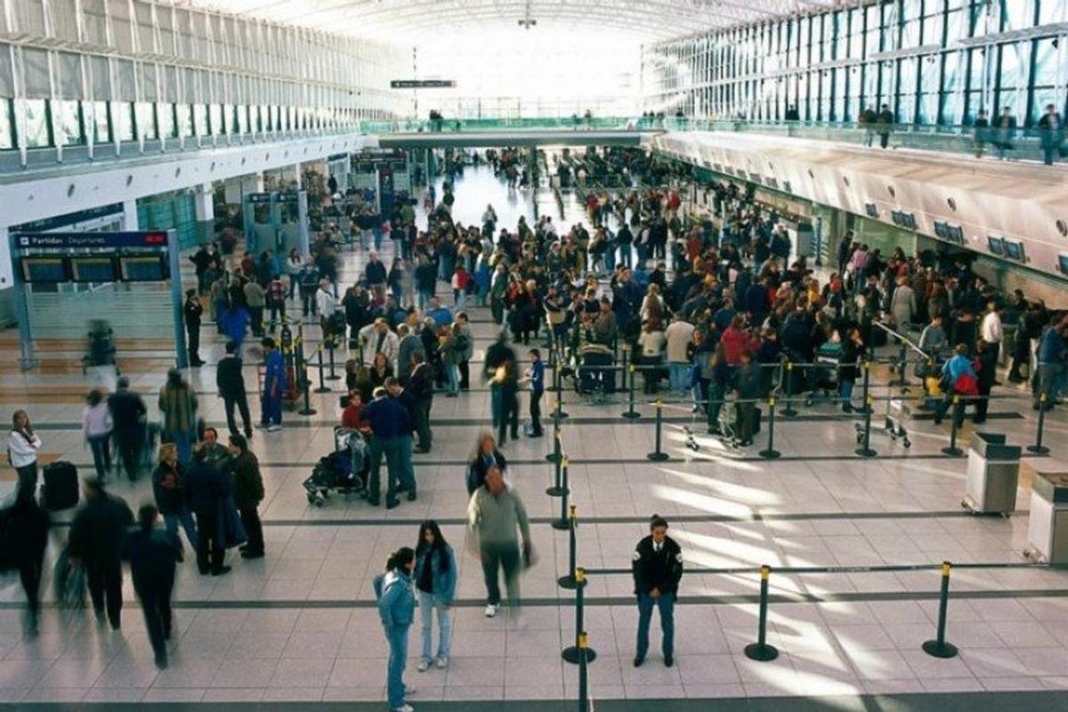 Nuevo protocolo para detectar trata de personas en aeropuertos argentinos