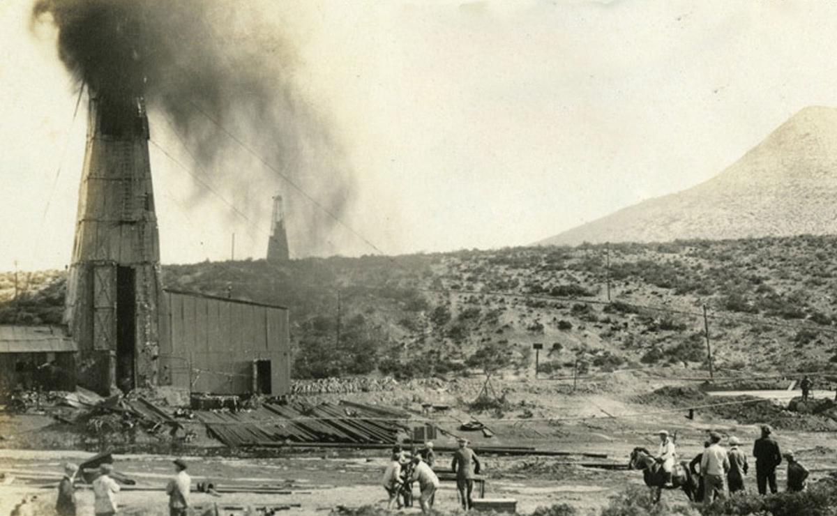 Descubrimiento de petróleo en Comodoro Rivadavia (Foto: @Argentina.gob).