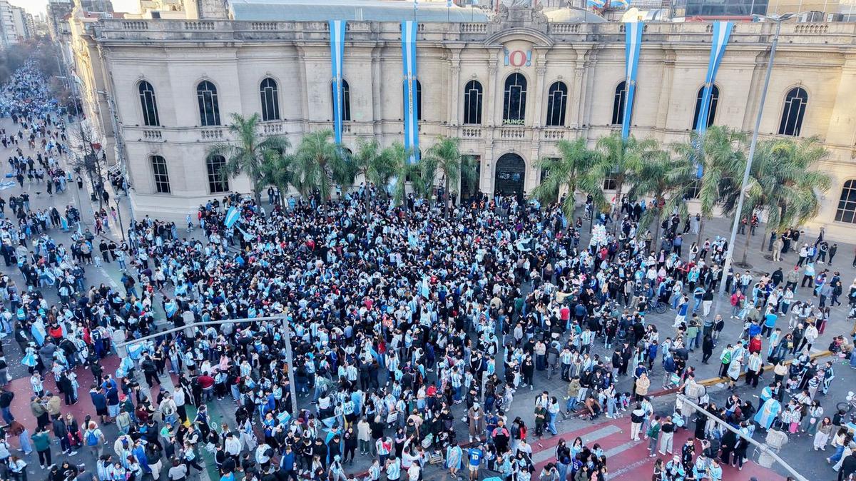 El Patio Olmos, epicentro de los festejos en Córdoba.