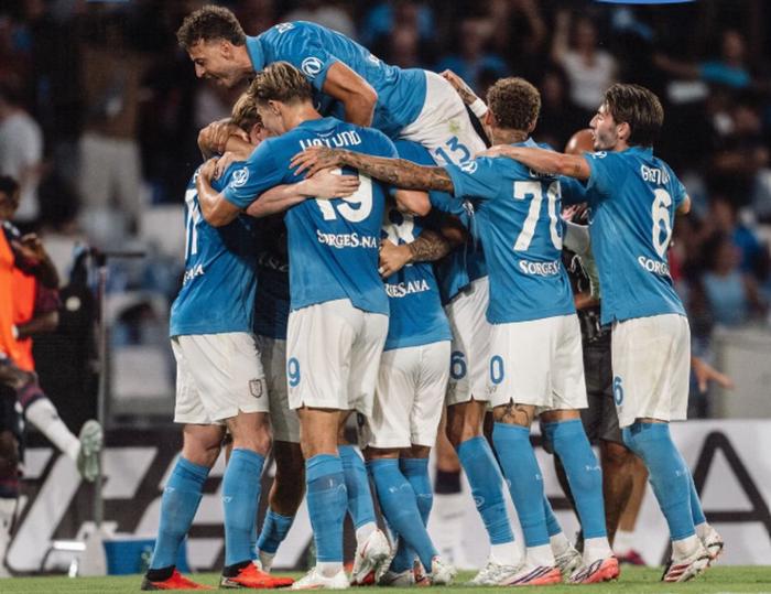 El Napoli supera al Bologna y se aproxima a la zona de copas en la Serie A