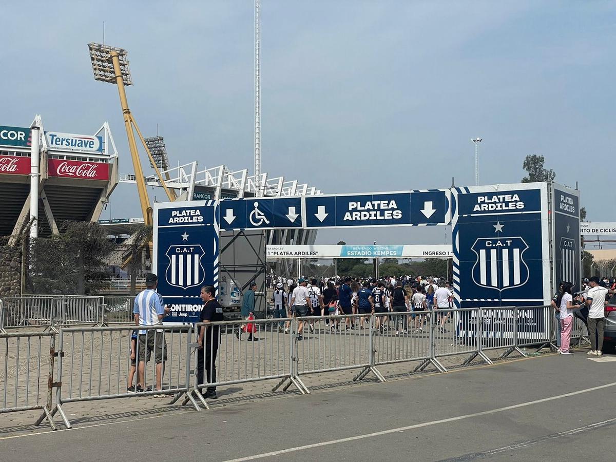 FOTO: Los hinchas de la 