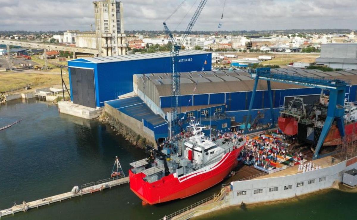 Astillero Naval Federico Contessi en Mar del Plata.