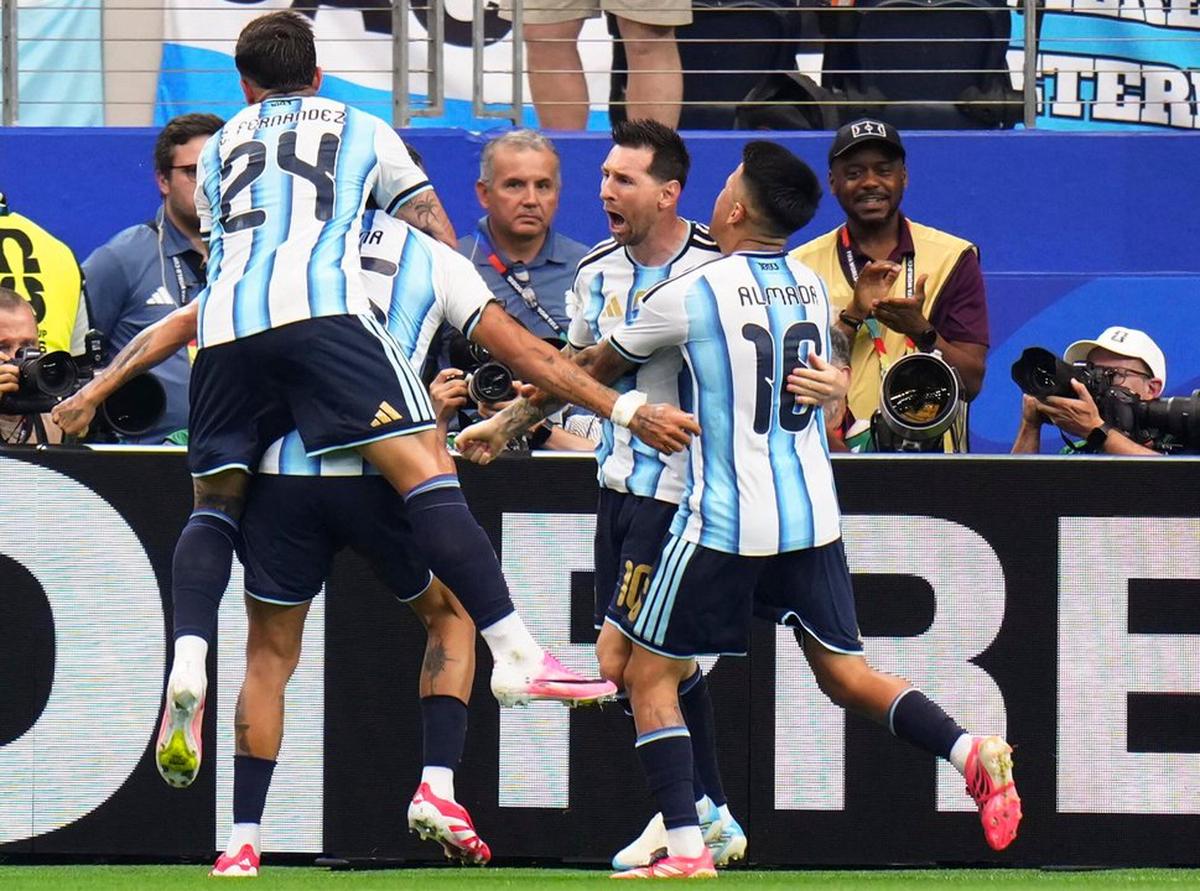 Messi encabeza la lista junto con Mbappé.