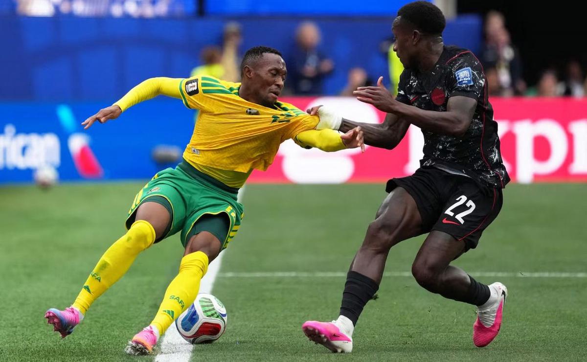 Canadá y Sudáfrica se miden en Los Ángeles. (Foto: AP)