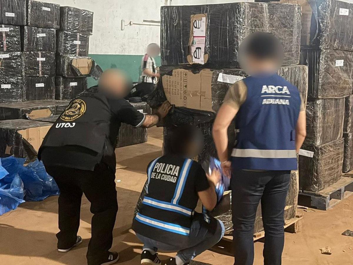 Desarticulan banda de contrabando: mercadería valuada en $1.500 millones fue incautada en Buenos Aires y Misiones