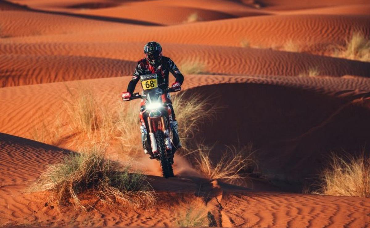 Tosha ganó la Etapa 2 con la Honda en el Rally de Marruecos