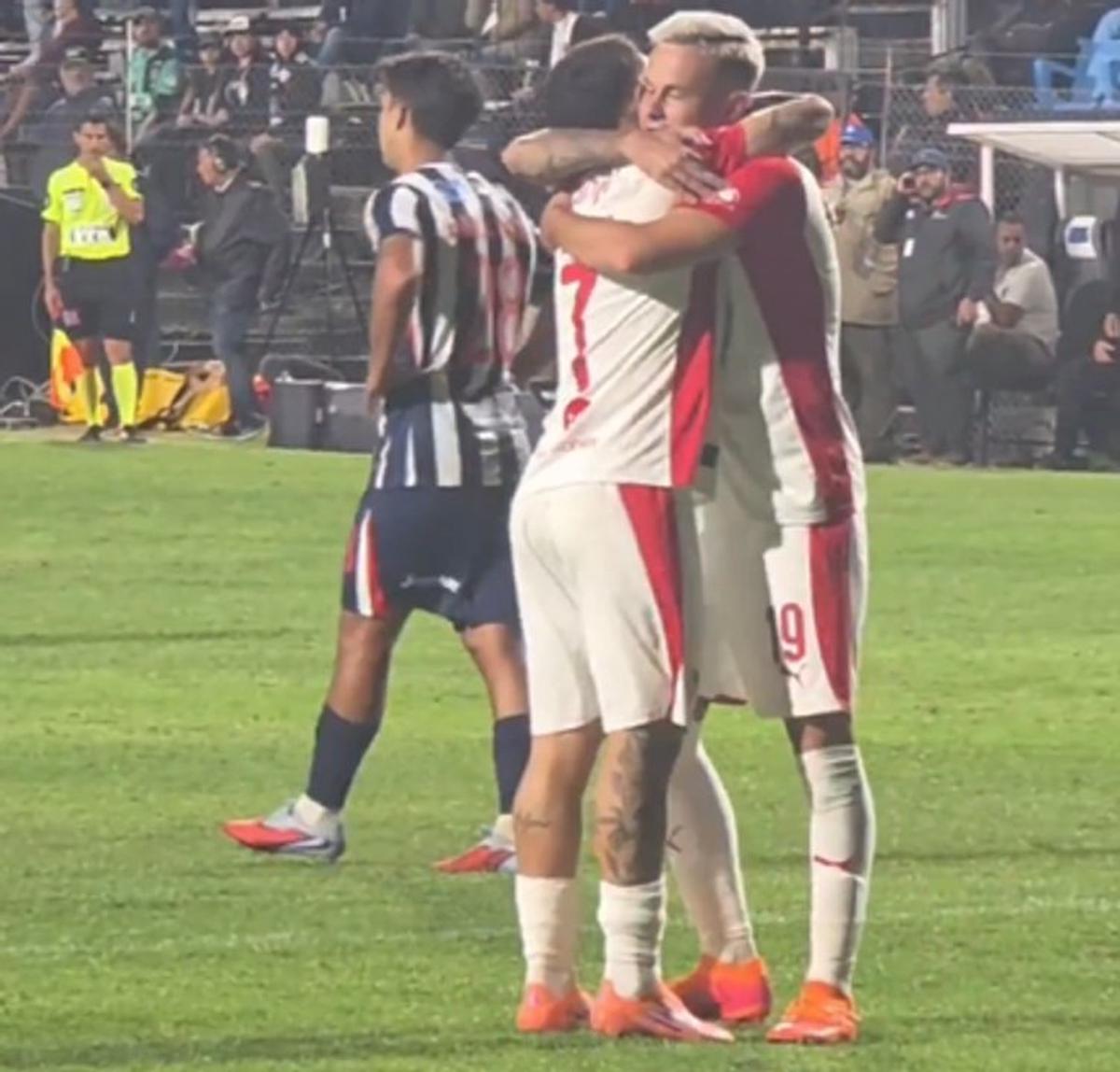 Independiente remontó ante Alianza Lima y arrancó el 2026 con un triunfo en Montevideo