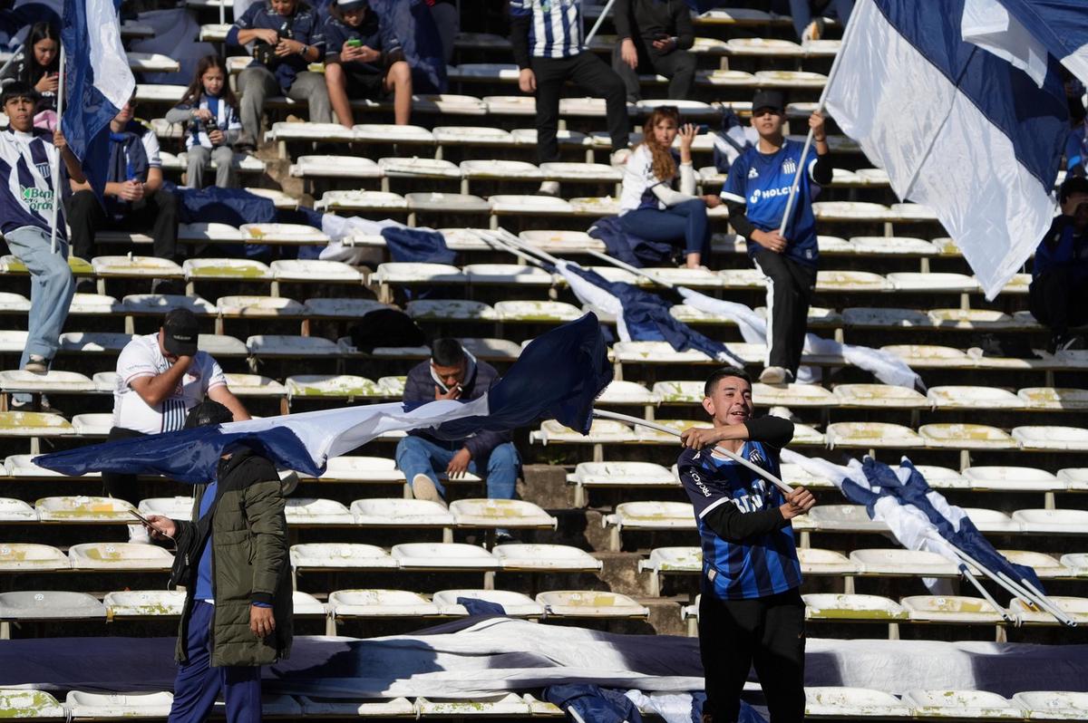 Los hinchas de