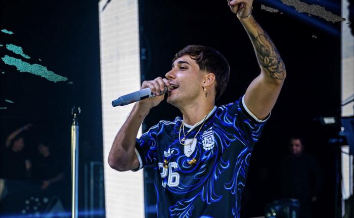Desakta2 lanzó un enganchado con los clásicos de la cumbia en vivo