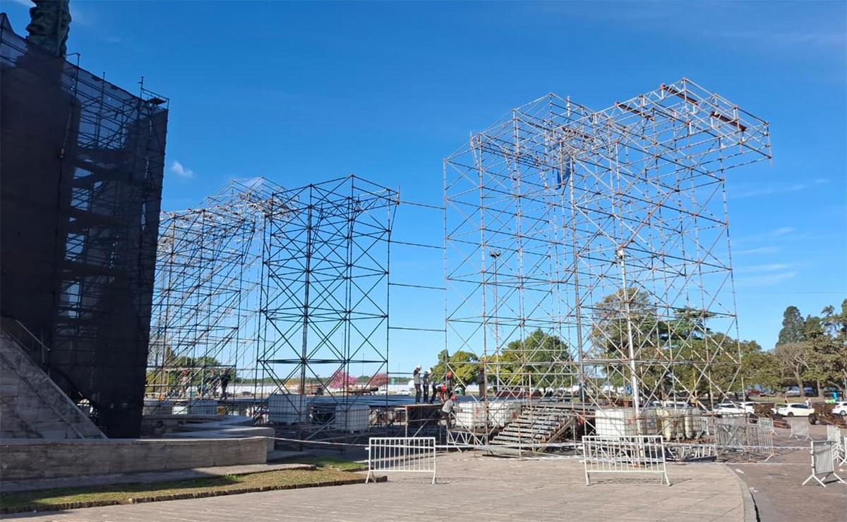 Rosario: obras en la zona del Monumento, calles cortadas y tránsido reordenado. 