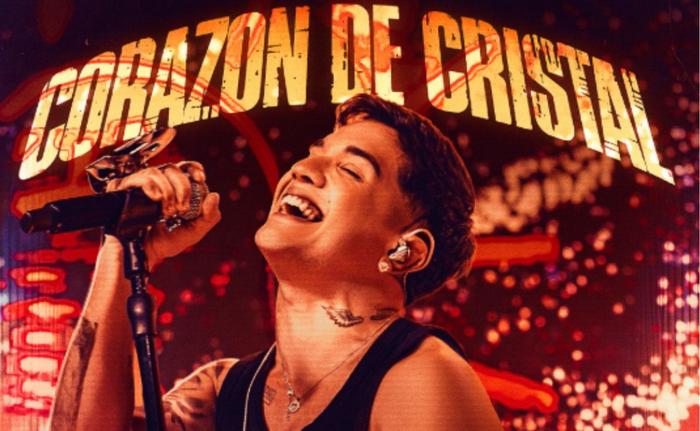 Simón Aguirre estrenó “Corazón de Cristal” y viene cargado de sentimiento