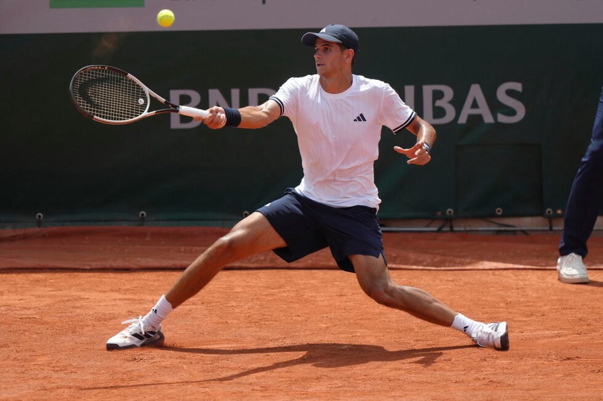 Rafael Jódar dice que no apartó a una recogepelotas en Roland Garros
