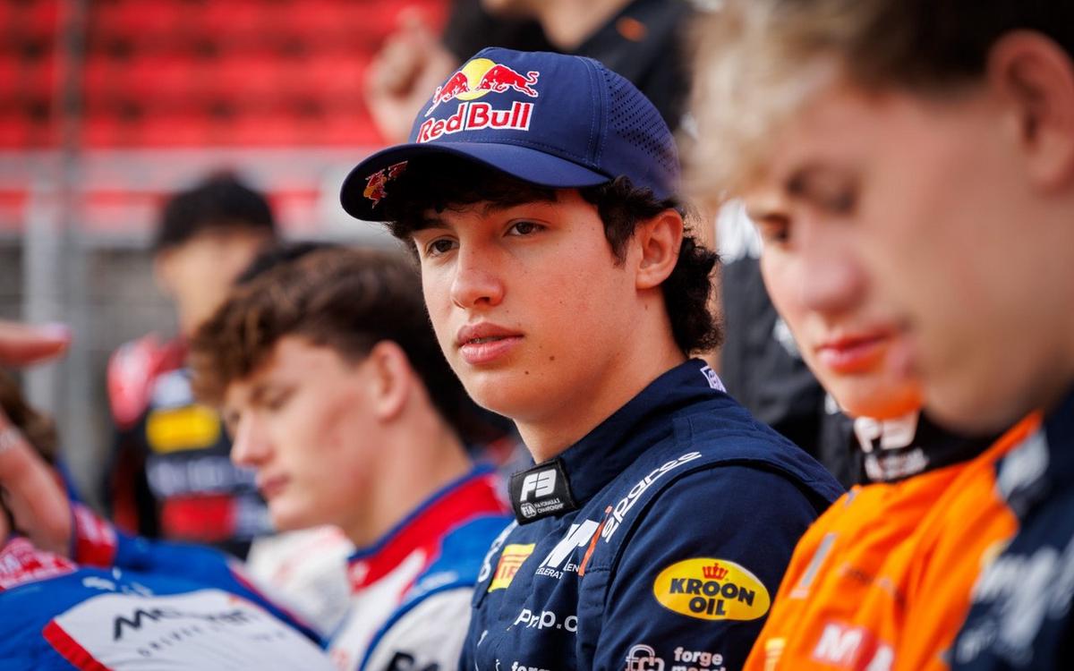 Buen arranque de Colnaghi en Barcelona, 9° en el ensayo de la FIA F3