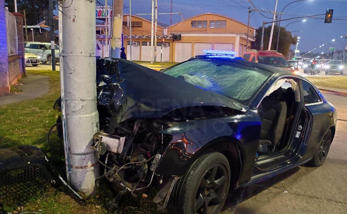 Siniestro vial en la esquina de Mendoza y Wilde.