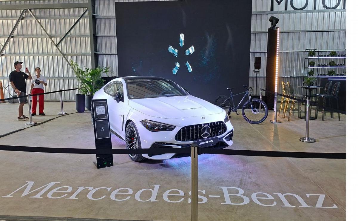 Salón del Automóvil, Funes.