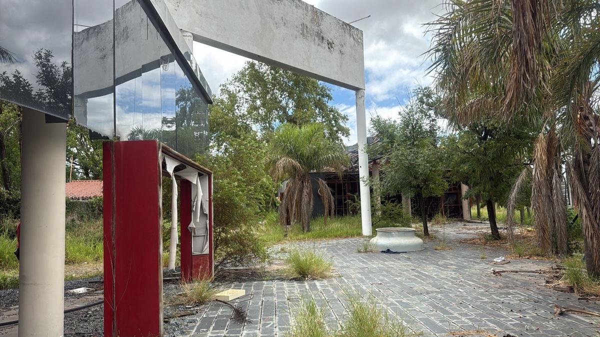 Otro incendio en el inmueble donde funcionaba Soppelsa. (Celeste Benecchi/Cadena 3)