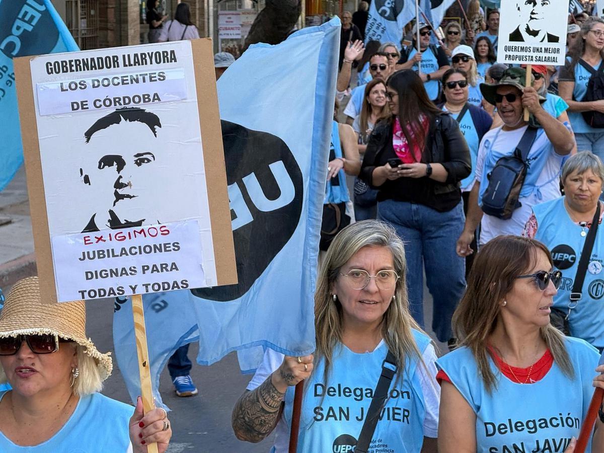 El gobierno presenta tercera propuesta salarial a docentes de Córdoba con novedades