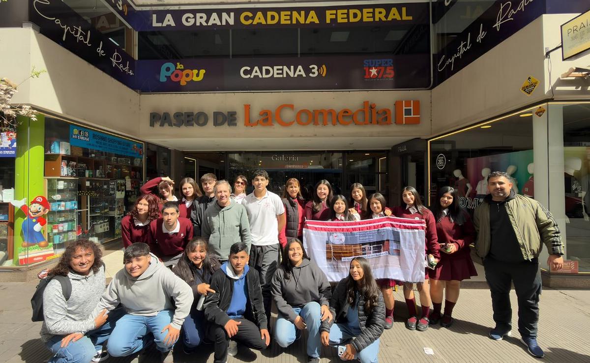 Los alumnos visitaron Cadena 3 Rosario.