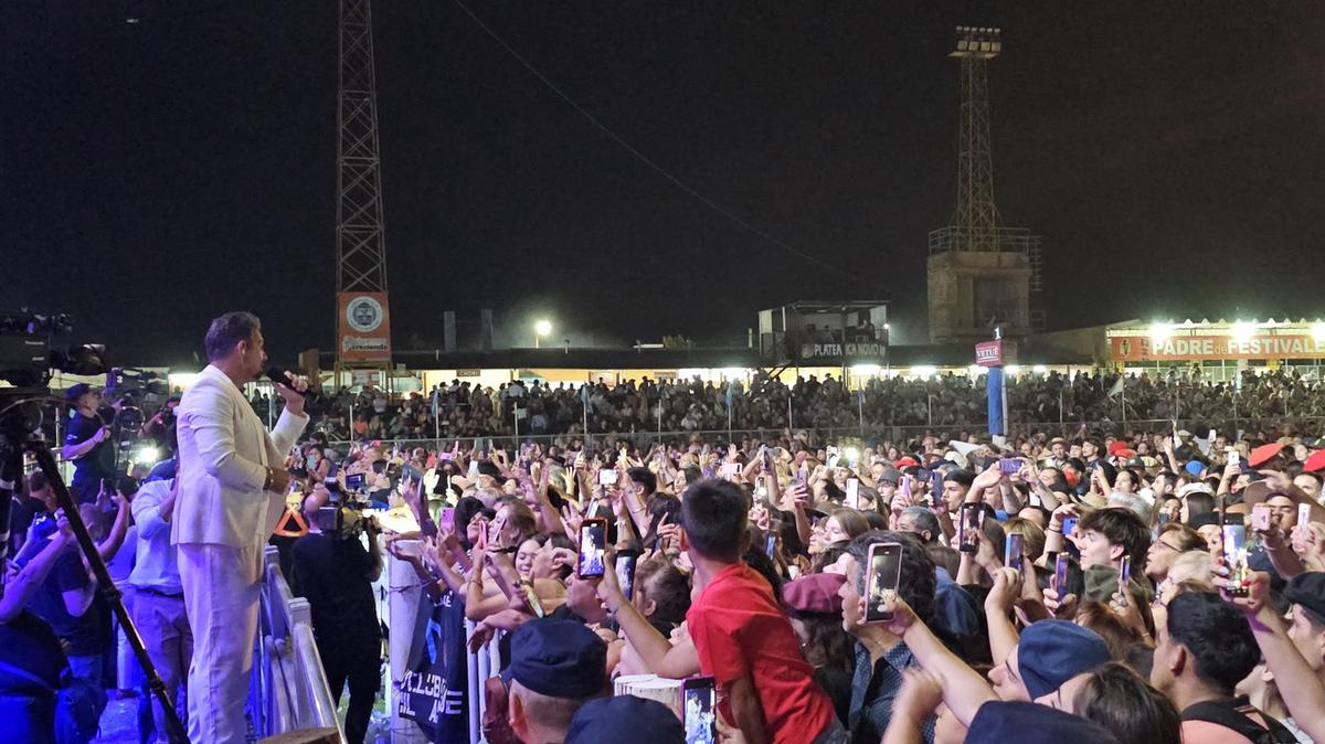 FOTO: El festival de Dean Funes celebró la tradición folclórica con Destino San Javier 