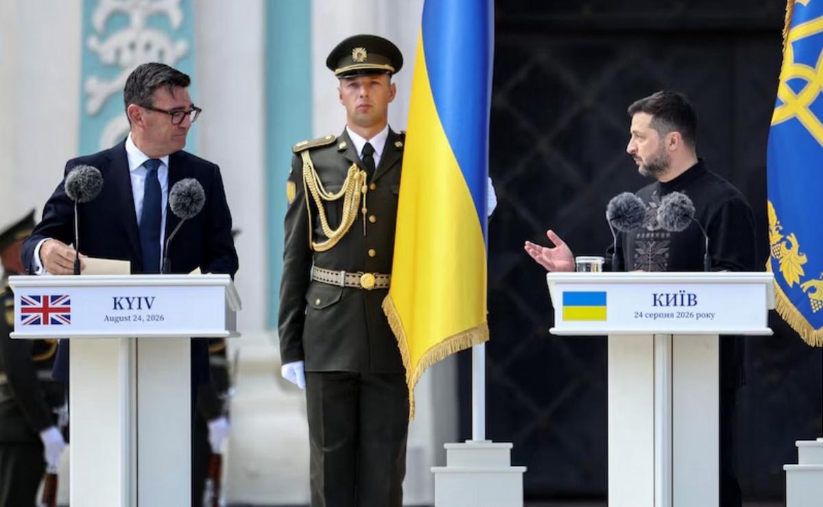Reino Unido reafirma su apoyo a Zelenski (Foto: HENRY NICHOLLS/Pool via REUTERS).