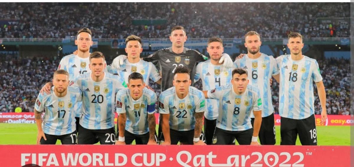 La formación titular de 2022, con los tres Martínez titulares.