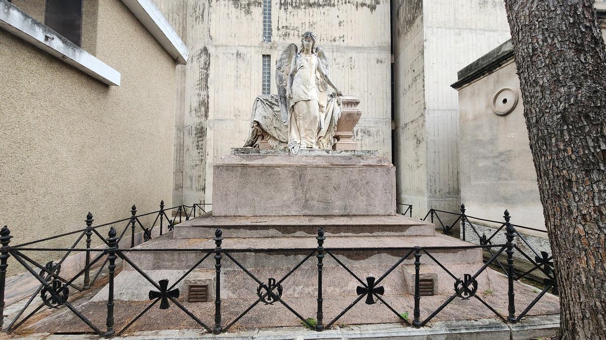 FOTO: Cementerio San Jerónimo: una historia de amor y desamor en el Día de Muertos 