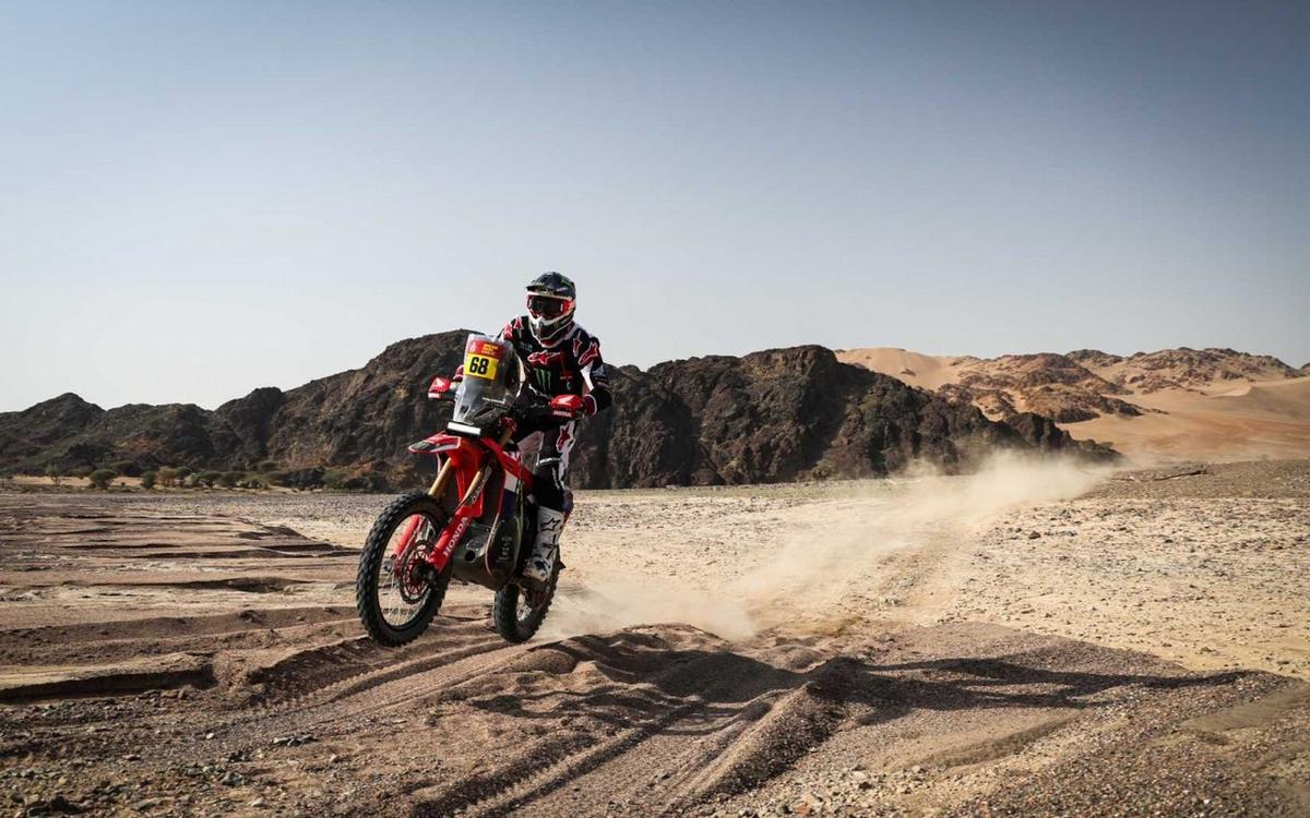 En un día para navegar bien, Schareina ganó con su Honda