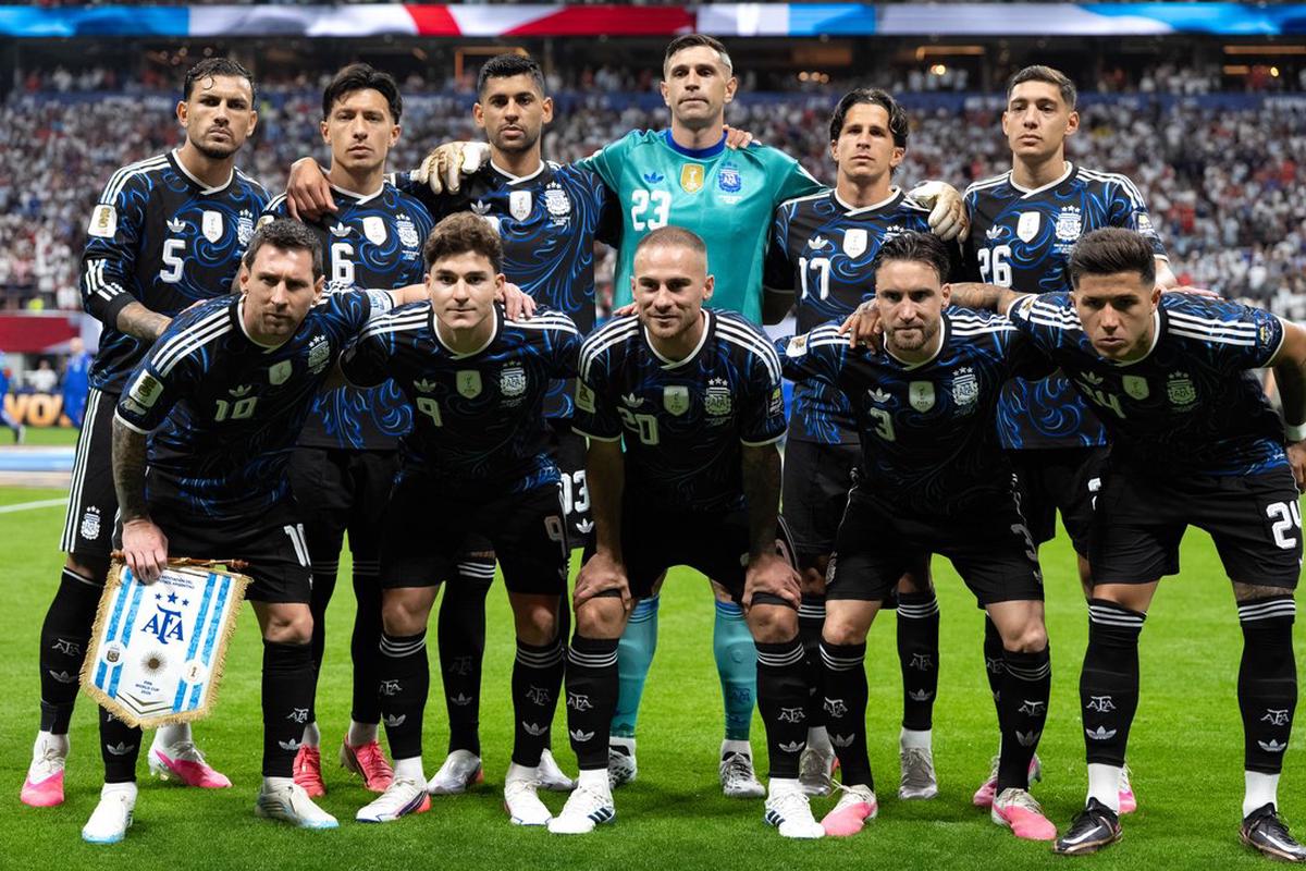 Parte de la Selección vuelve a casa.