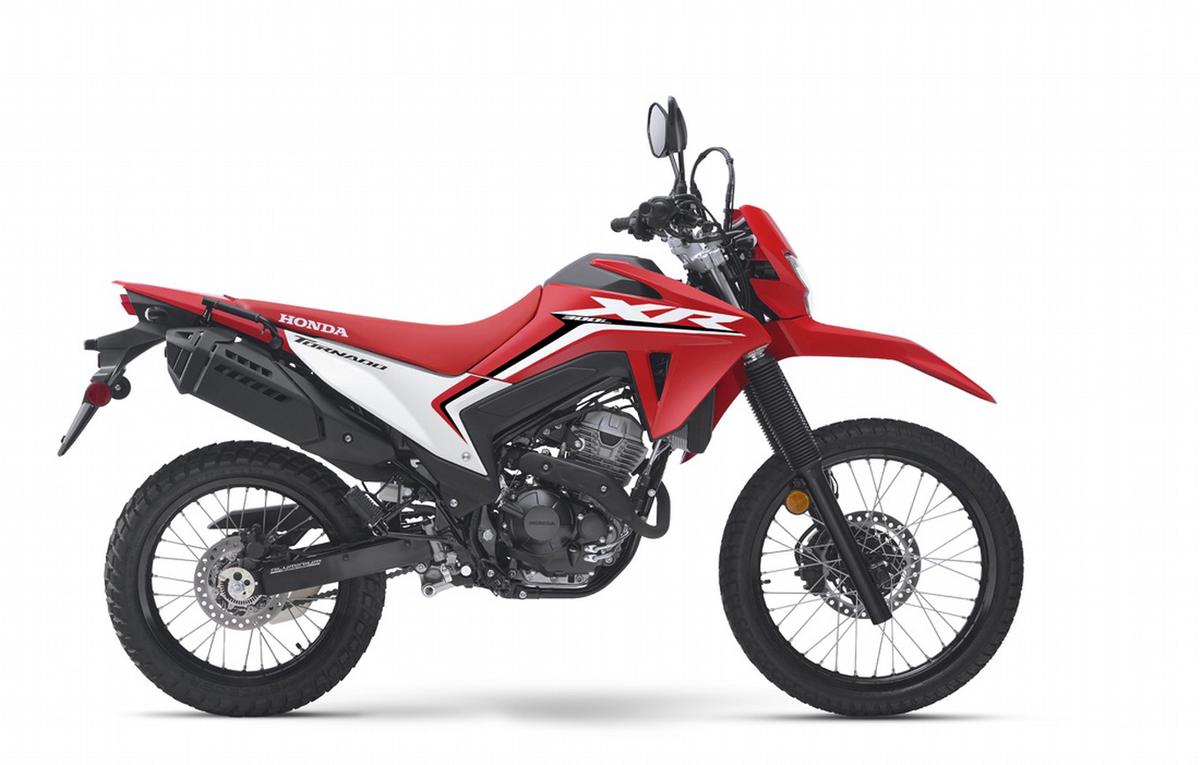 FOTO: Honda Tornado XR300L