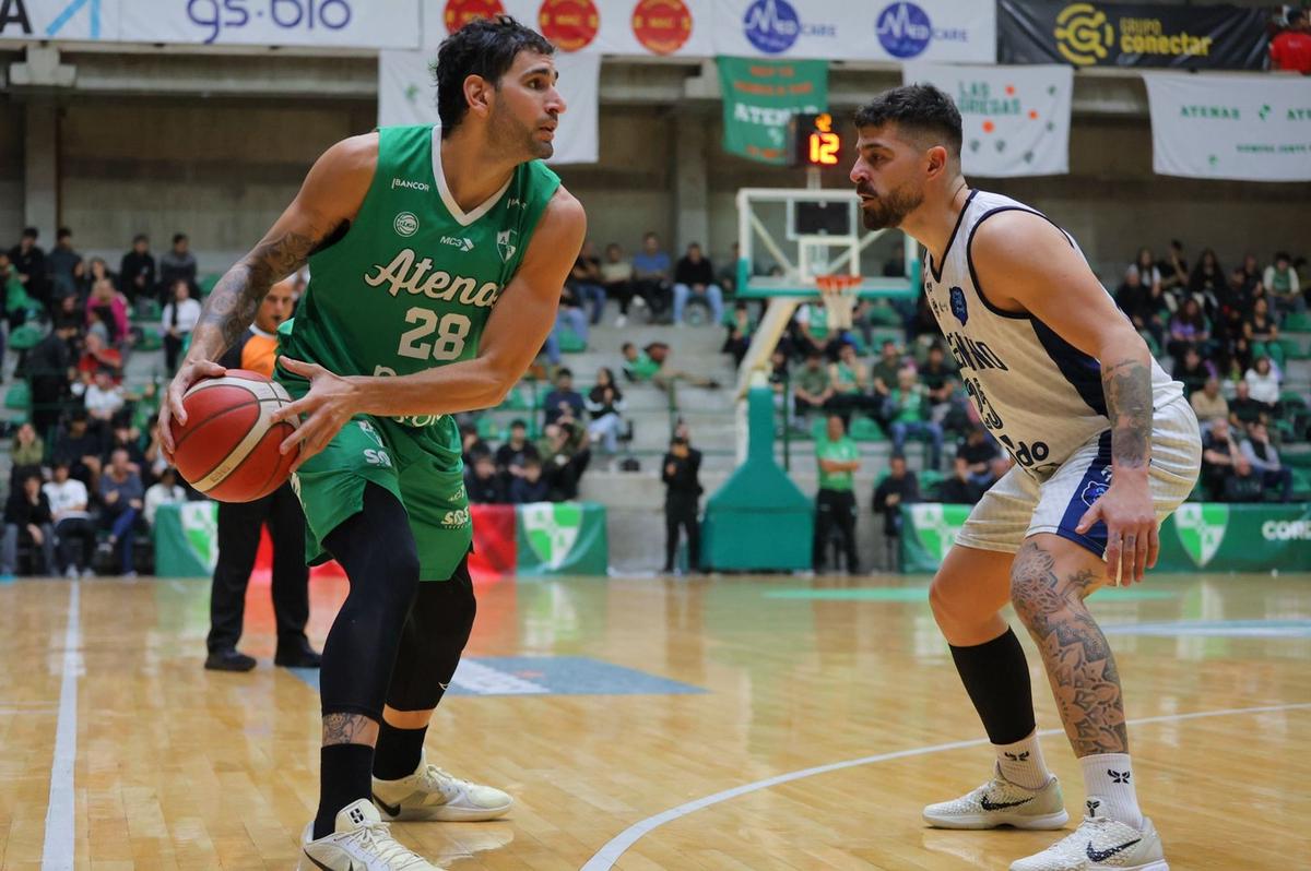Atenas se llevó el primer juego por un triple agónico. (Foto: La Liga)