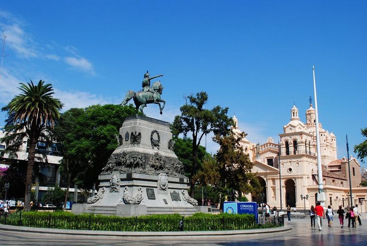 FOTO: Domingo agradable y caluroso en Córdoba: cómo seguirá el tiempo