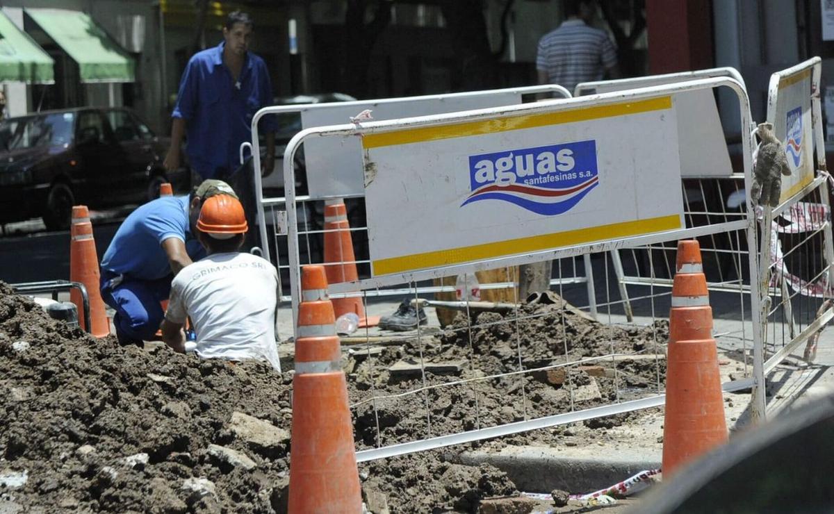 FOTO: Aguas Santafesinas busca eficiencia y se enfrenta con el gremio de Obras Sanitarias.