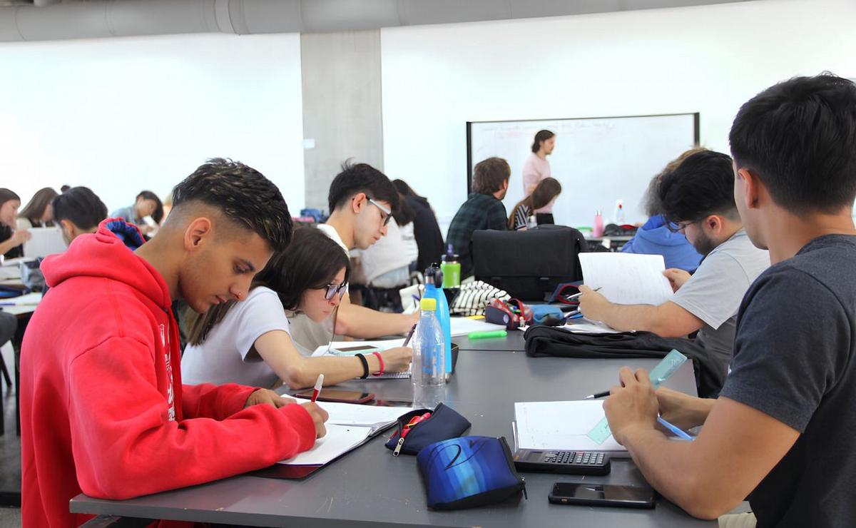 Estudiantes universitarios en Argentina.