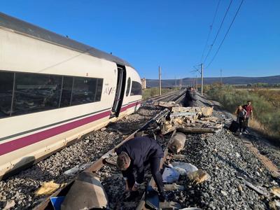 El rey de España se pronuncia sobre la tragedia del choque de trenes en Toledo - Noticias - Cadena 3 Argentina