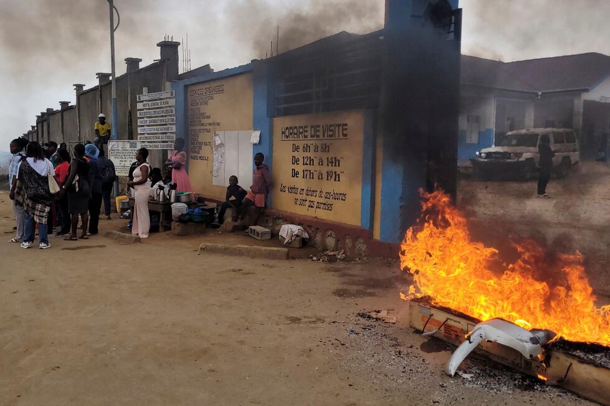 Temores de seguridad limitan respuesta al ébola en el Congo, con más de 12 ataques registrados