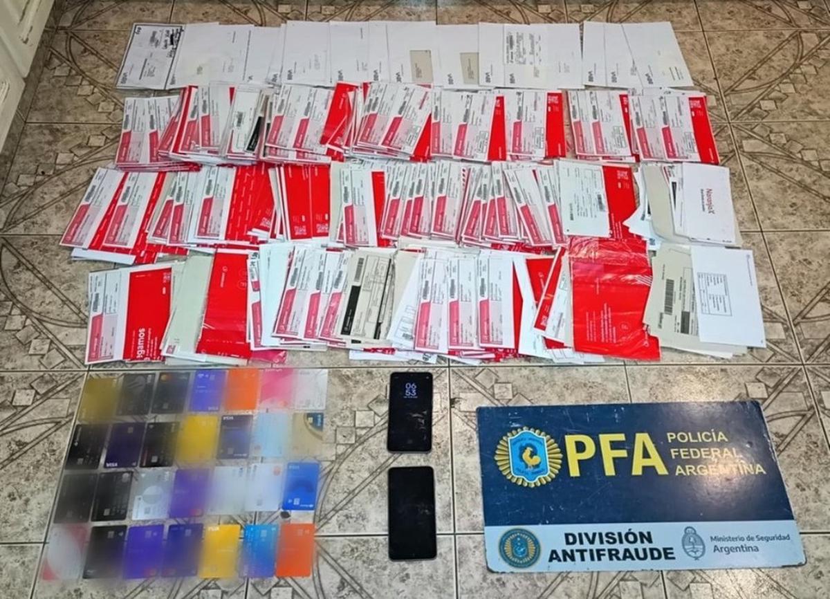 Desarticulan red de fraudes con tarjetas de crédito en Buenos Aires y Santiago del Estero