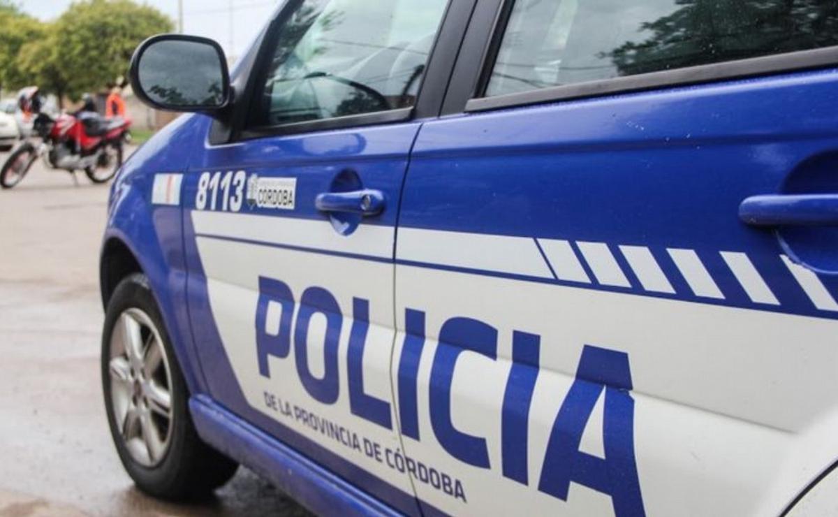 Un hombre detenido en Güemes por robar celulares: le secuestraron la moto.