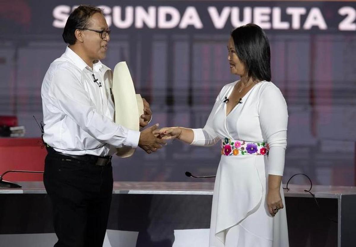 Roberto Sánchez y Keiko Fujimori.