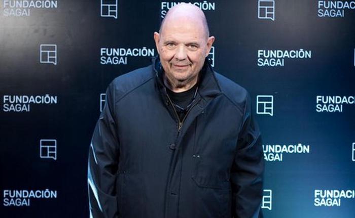 Carlos Rottemberg es galardonado con el Premio Pinti a la Trayectoria en Producción Teatral
