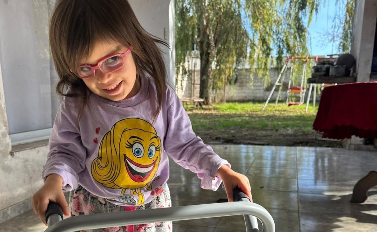 Maia tiene 6 años y vive en Fray Luis Beltrán.