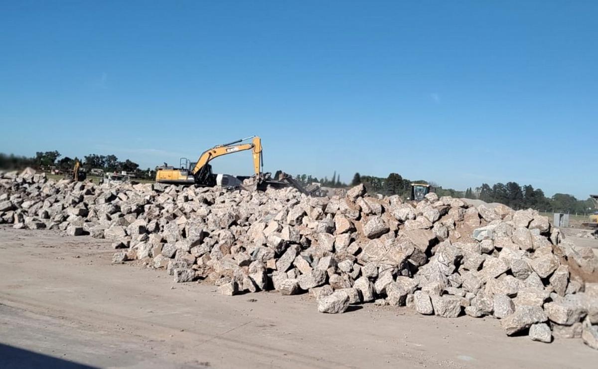 Con la nueva pista podrán aterrizar aviones de mayor porte.