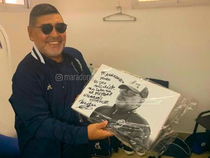 La familia de Maradona rindieron homenaje al "Indio" Solari en emotivo mensaje