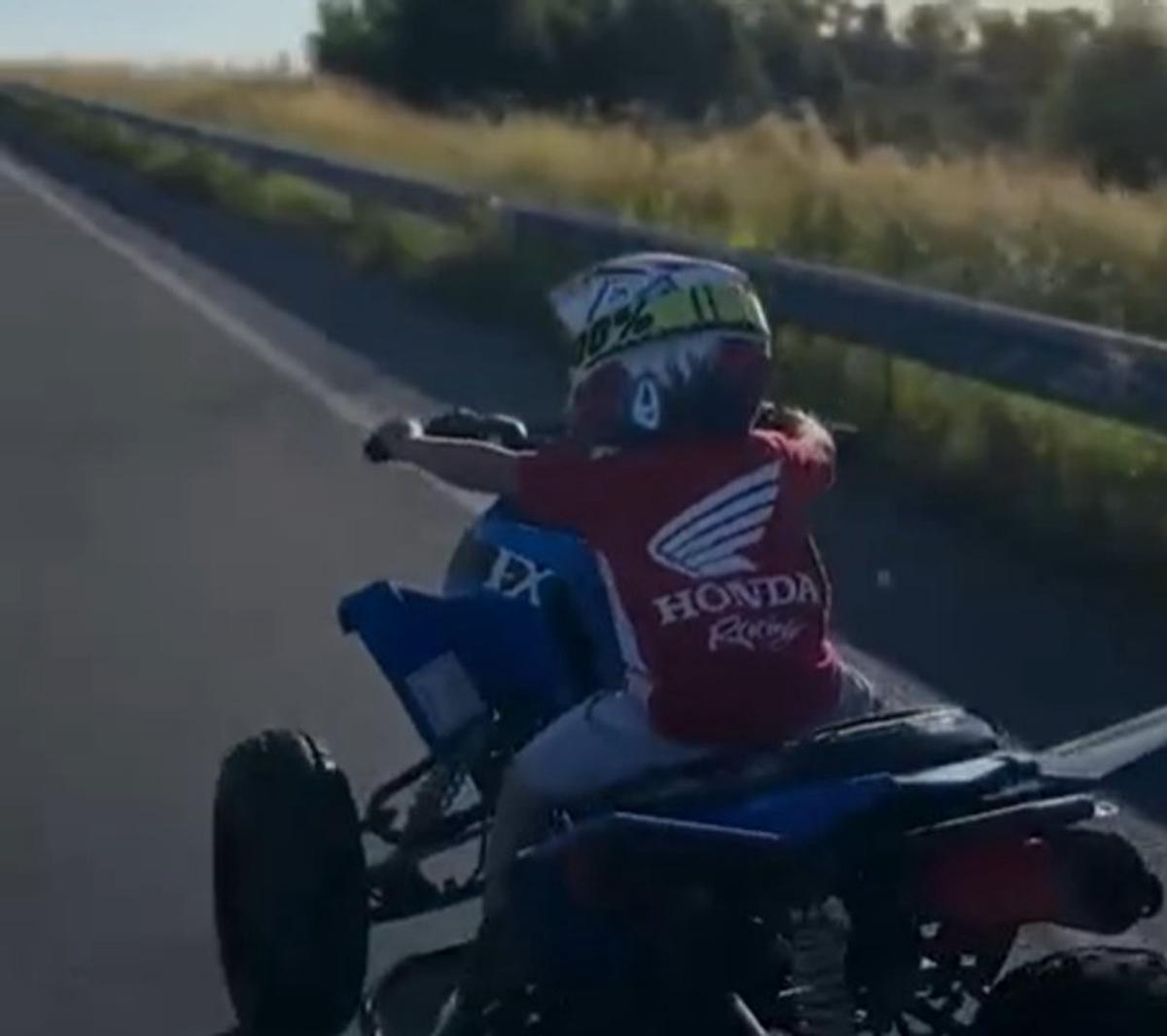 Solicitan la inhabilitación del joven que permitió que su hijo maneje un cuatriciclo