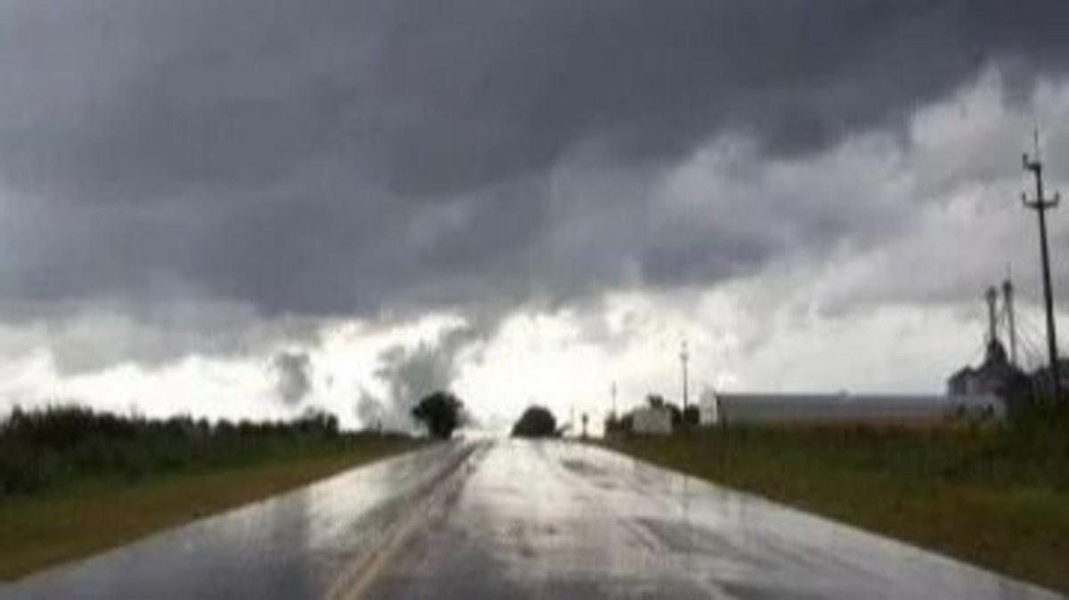 Alertas por tormentas fuertes.