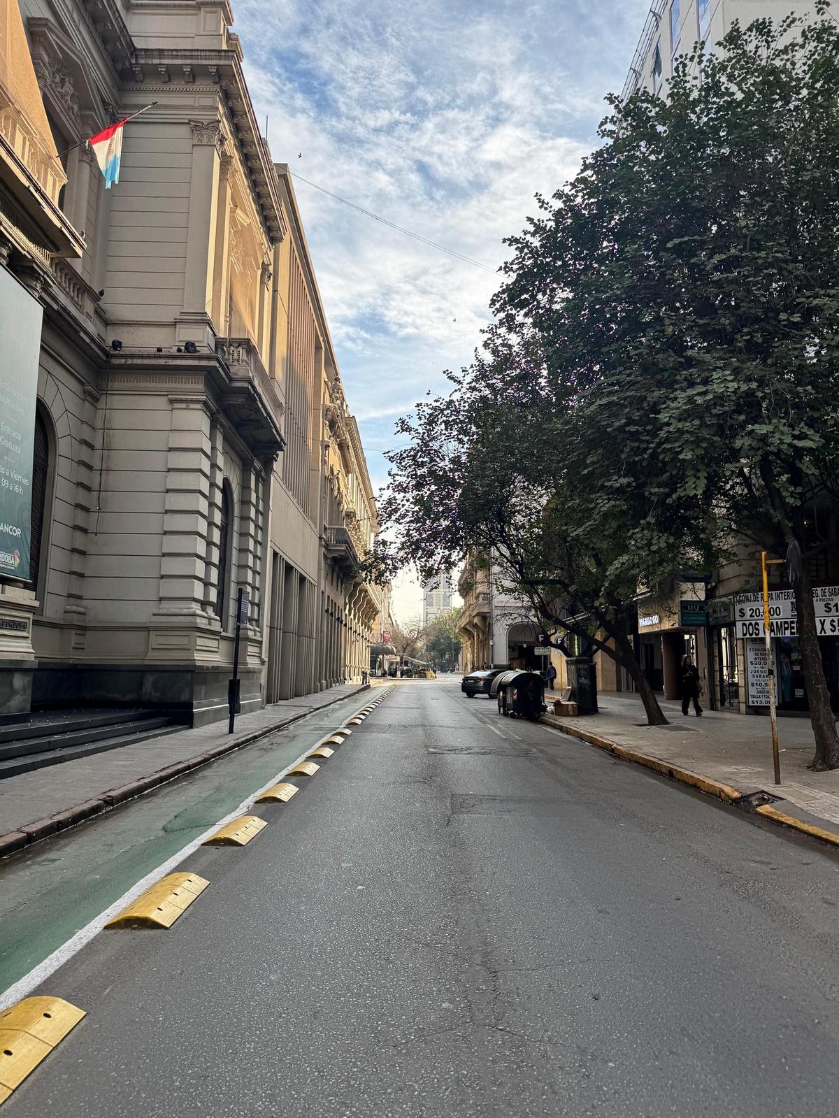 Así lucía el centro de Córdoba durante el partido Argentina-Inglaterra.
