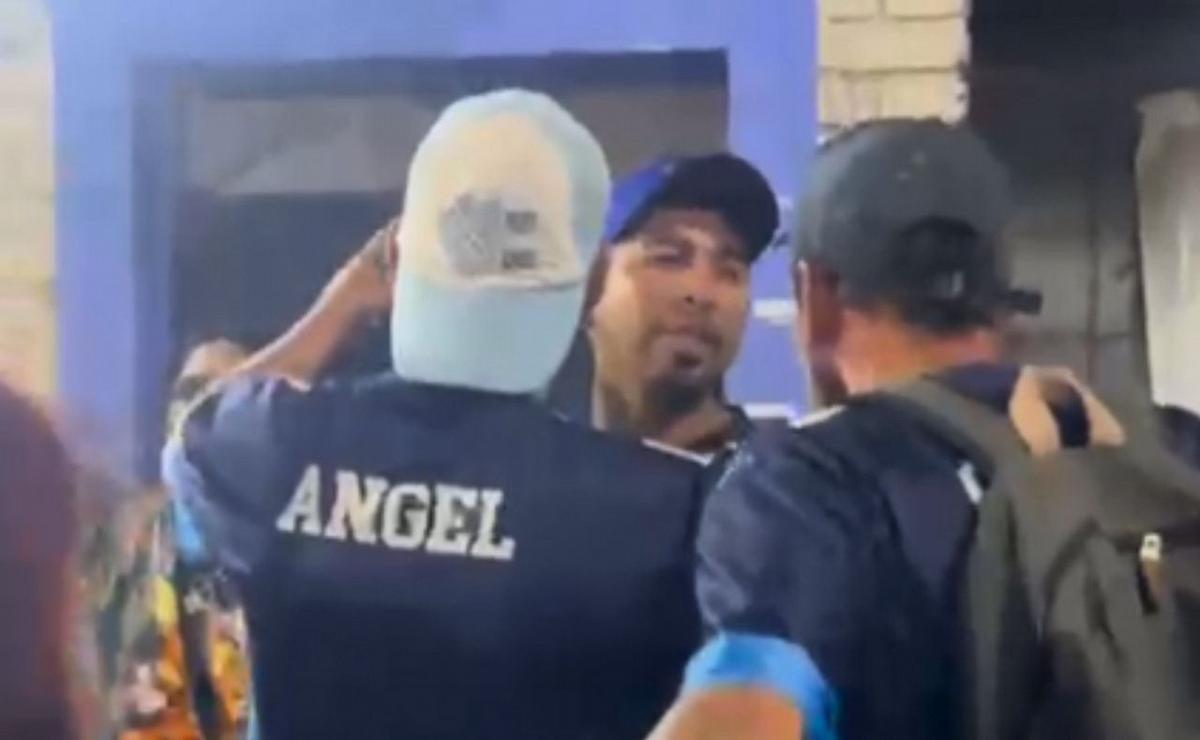 Captura del video que muestra la agresión.