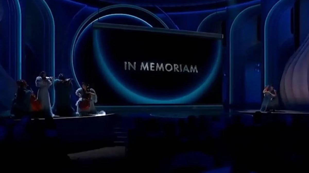 El sentido homenaje de los Premios Oscar a las figuras que fallecieron, con la actuación de Barbara Streisand