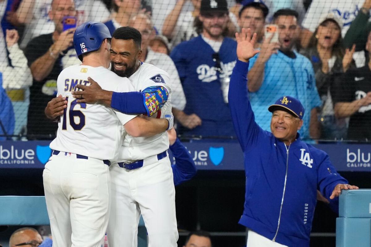 Smith festeja su cumpleaños con jonrón, Díaz logra 2do rescate y Dodgers barren a D-backs