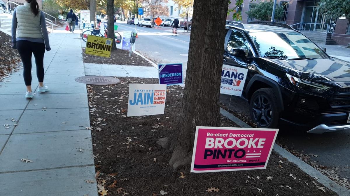 FOTO: Con propaganda en las calles y con incidenes mejores se vota en Estados Unidos,