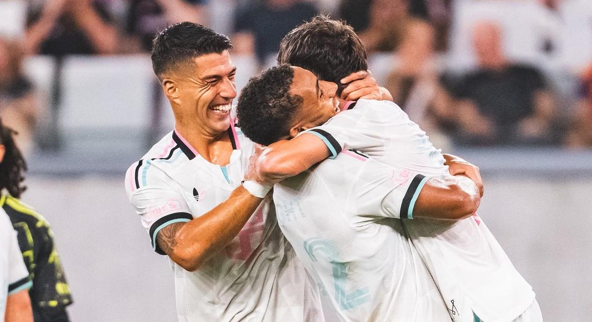 Los jugadores del Inter Miami celebran. Messi ingresó en el segundo tiempo.